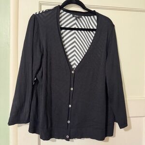 Alfani 2X Cardigan Sweater. Black White. 3/4 Sleeves. Silk back chevron pattern